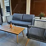 Apartment Center Nice, 10min Beach, Parking, Terrace, Direct Tram