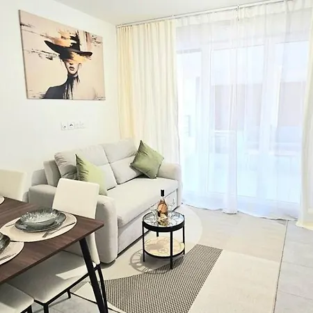 Apartman Center Nice, 10Min Beach, Parking, Terrace, Direct Tram