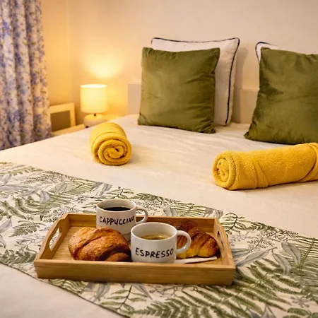 Center Nice, 10min Beach, Parking, Terrace, Direct Tram Апартаменты *