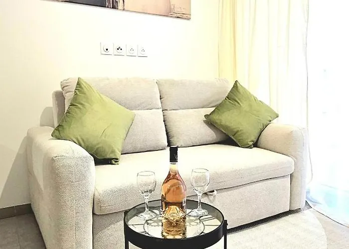 Center Nice, 10Min Beach, Parking, Terrace, Direct Tram *