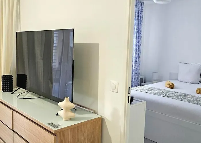 Center Nice, 10Min Beach, Parking, Terrace, Direct Tram * Nizza