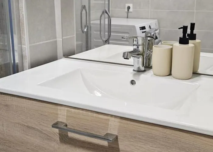 Center Nice, 10Min Beach, Parking, Terrace, Direct Tram * Nizza