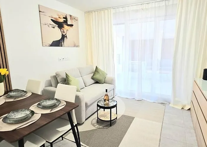 Apartman Center Nice, 10Min Beach, Parking, Terrace, Direct Tram